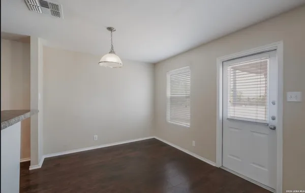 $1,995 | 11302 Frio Creek, San Antonio, TX 78245