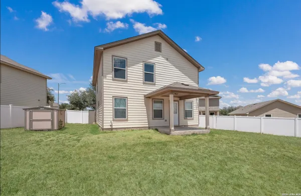 $1,995 | 11302 Frio Creek, San Antonio, TX 78245