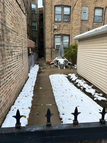 $1,275 | 5443 North Campbell Avenue, Unit 1F, Chicago, IL 60625