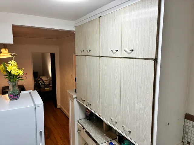 $1,275 | 5443 North Campbell Avenue, Unit 1F, Chicago, IL 60625