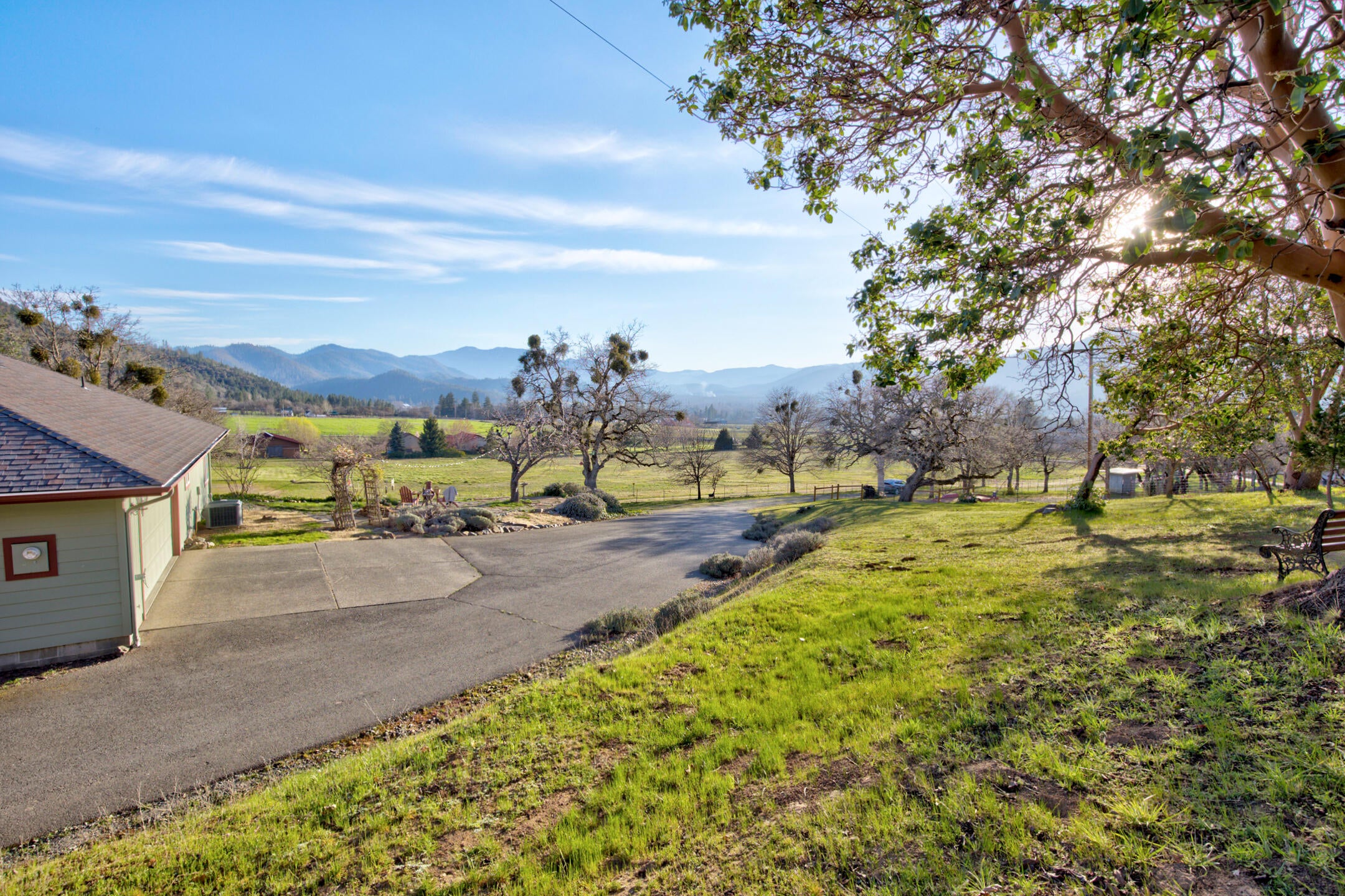 1440 Kubli Road Grants Pass, OR 97527 - Photo 55 of 56 0R1A6966_67_68_69_70