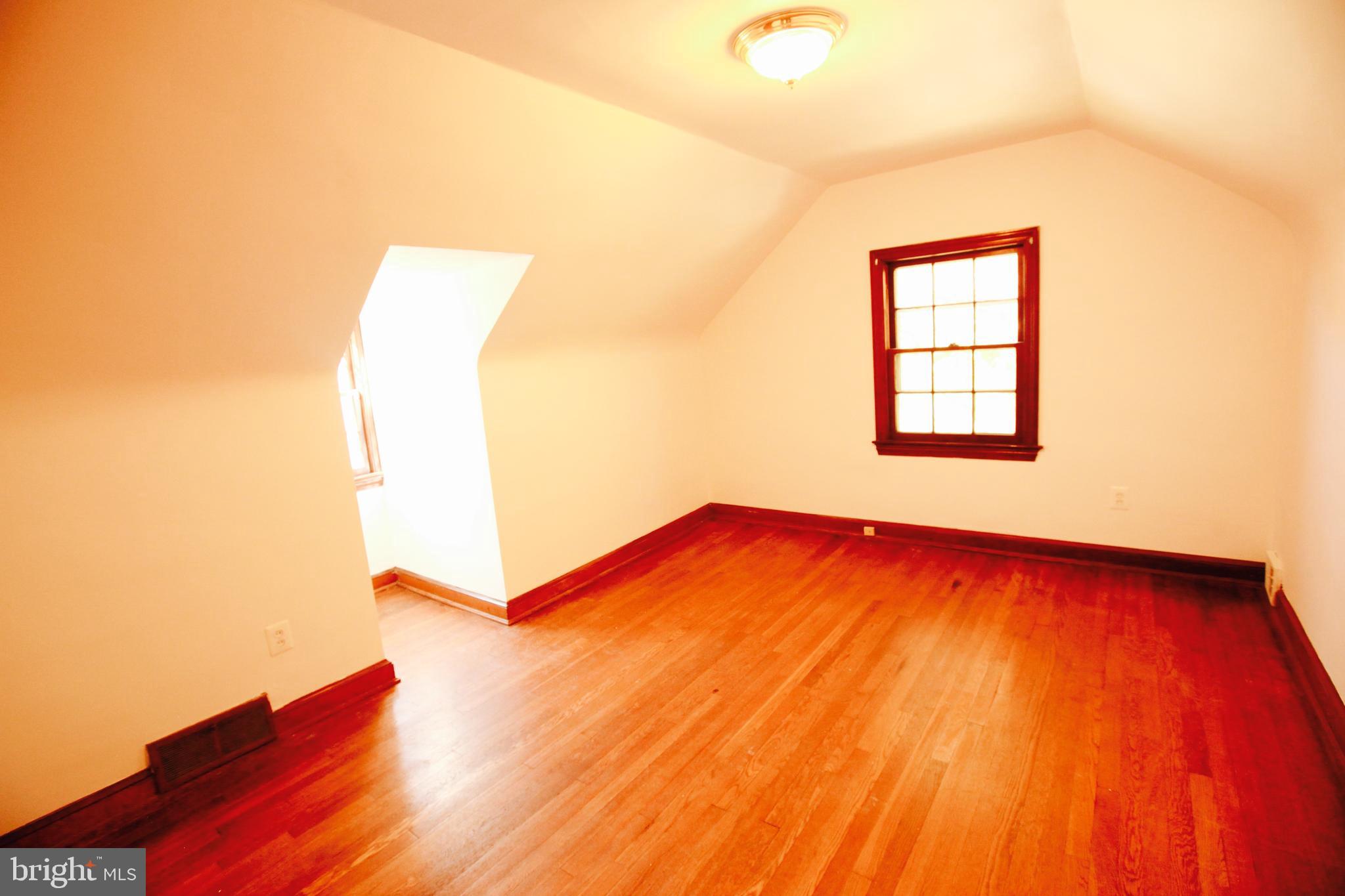 2805 Cameron Road Falls Church, VA 22042 - Photo 12 of 19