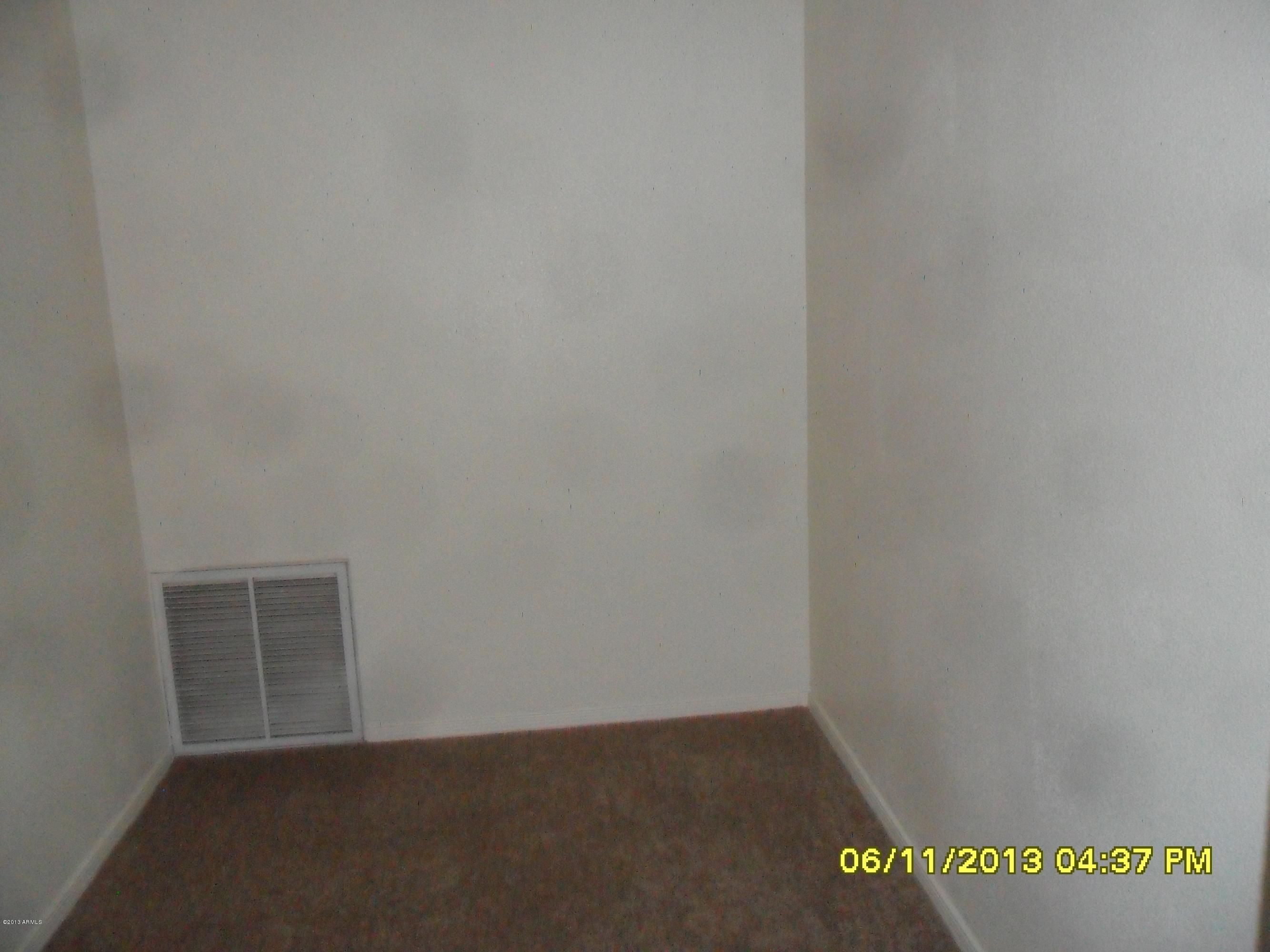 501 West Roeser Road Phoenix, AZ 85041 - Photo 9 of 30 SAM_6895