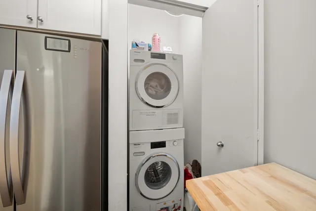 $425,000 | 1530 South State Street, Unit 722, Chicago, IL 60605