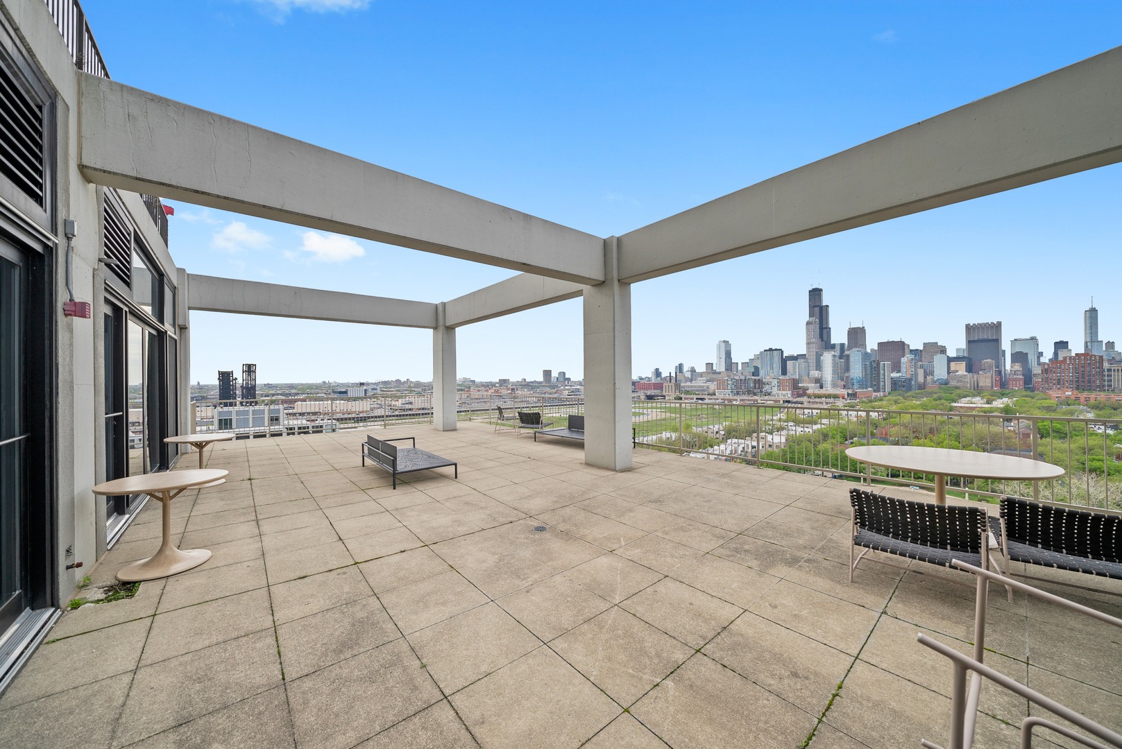 1530 South State Street, Unit 722 Chicago, IL 60605 - Photo 20 of 32