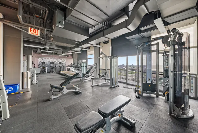 $425,000 | 1530 South State Street, Unit 722, Chicago, IL 60605