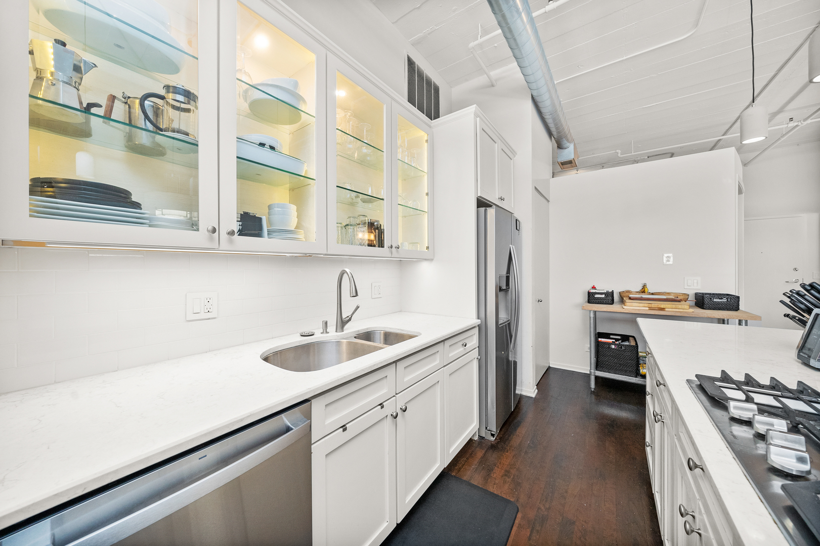 1530 South State Street, Unit 722 Chicago, IL 60605 - Photo 5 of 32