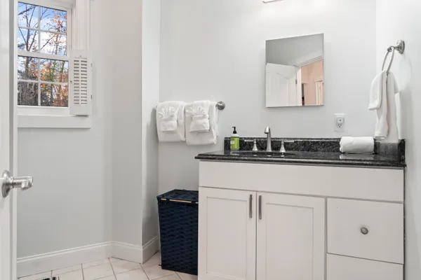 $1,299,500 | 22 Adams Lane, Ogunquit, ME 03907