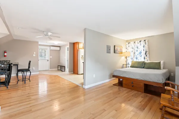 $1,299,500 | 22 Adams Lane, Ogunquit, ME 03907