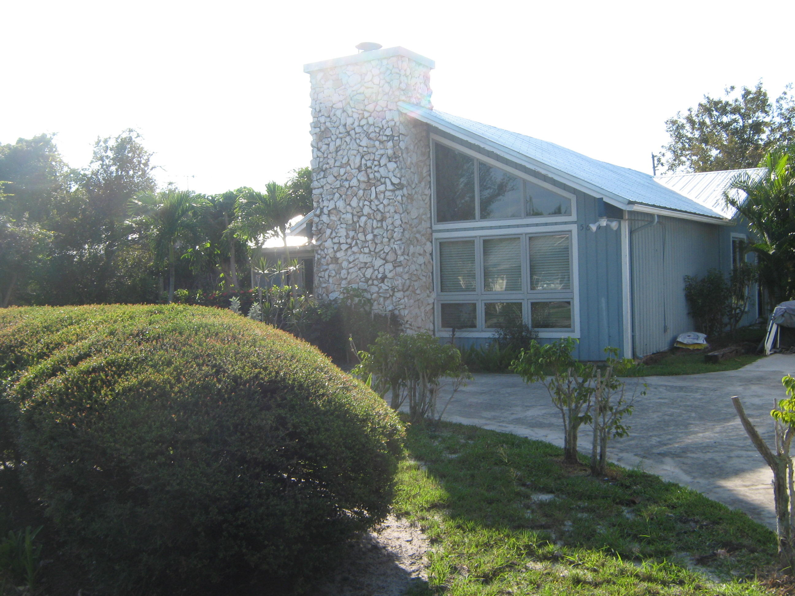 5607 Southeast Sailfish Way Stuart, FL 34997 - Photo 2 of 24 002