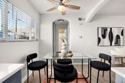 $374,900 | 5510 Adelaide Avenue, Unit 4, San Diego, CA 92115