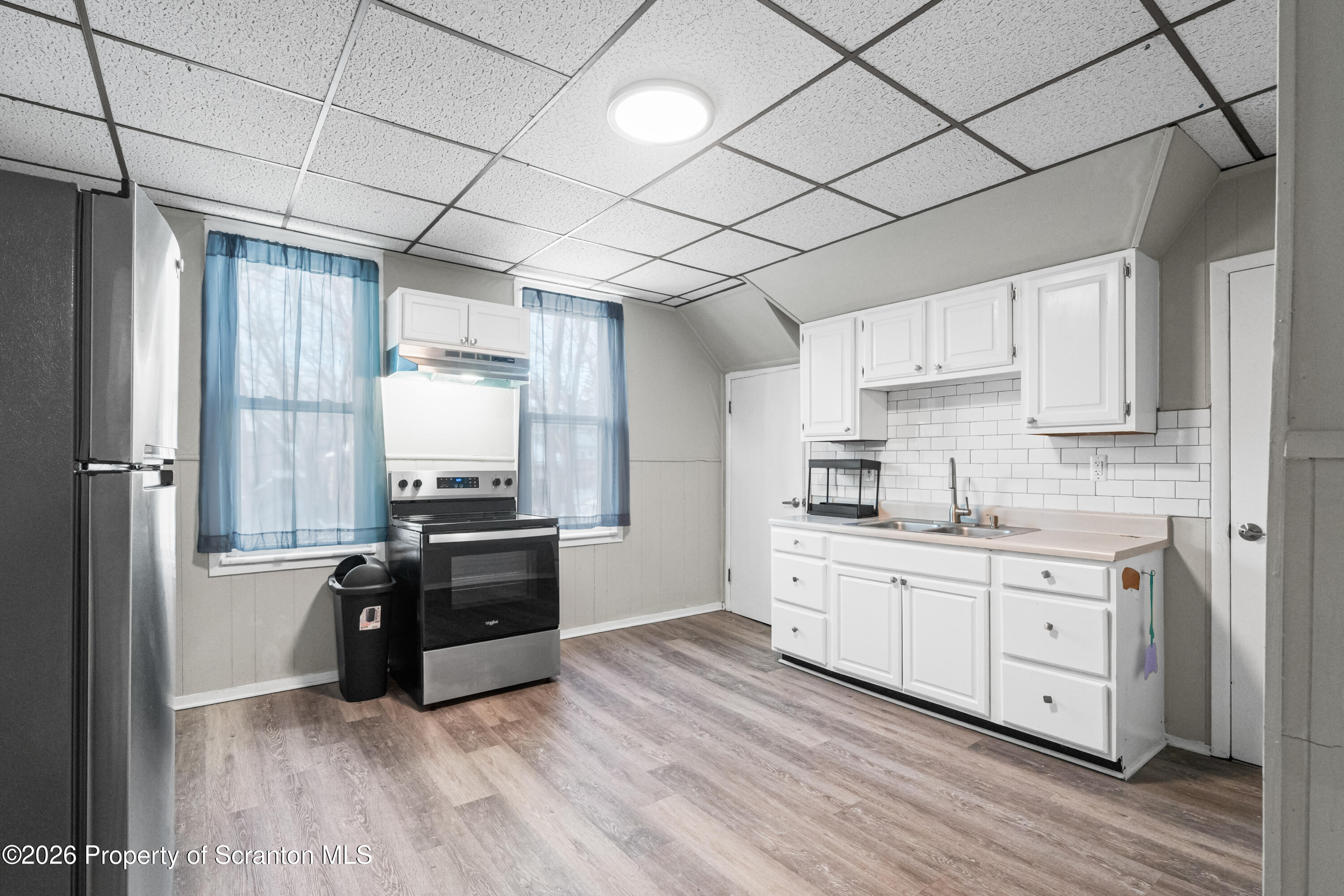 529 Taylor Avenue Scranton, PA 18510 - Photo 2 of 10 Scranton_8