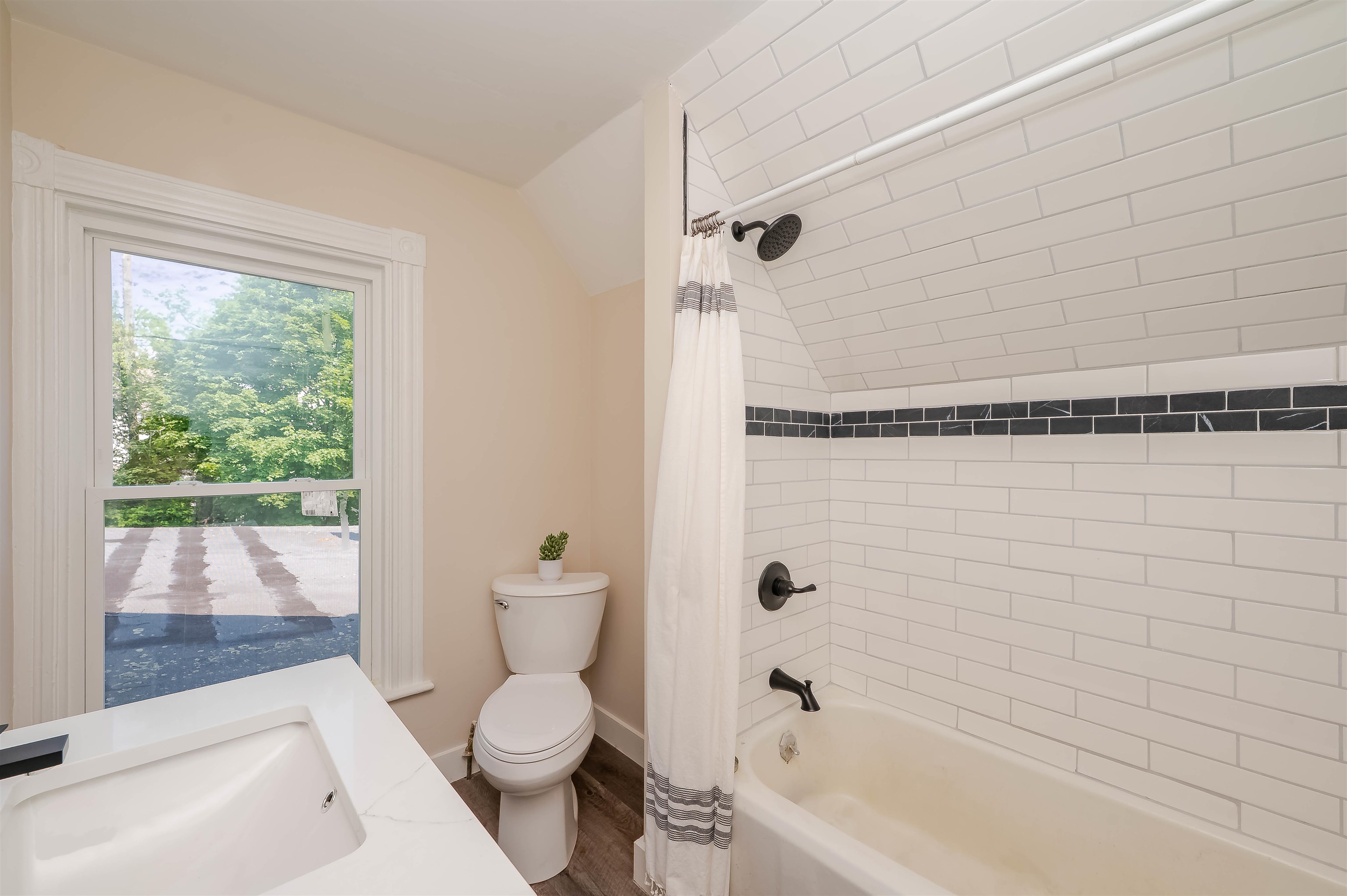 26 Eastern Avenue Rochester, NH 03867 - Photo 33 of 48
