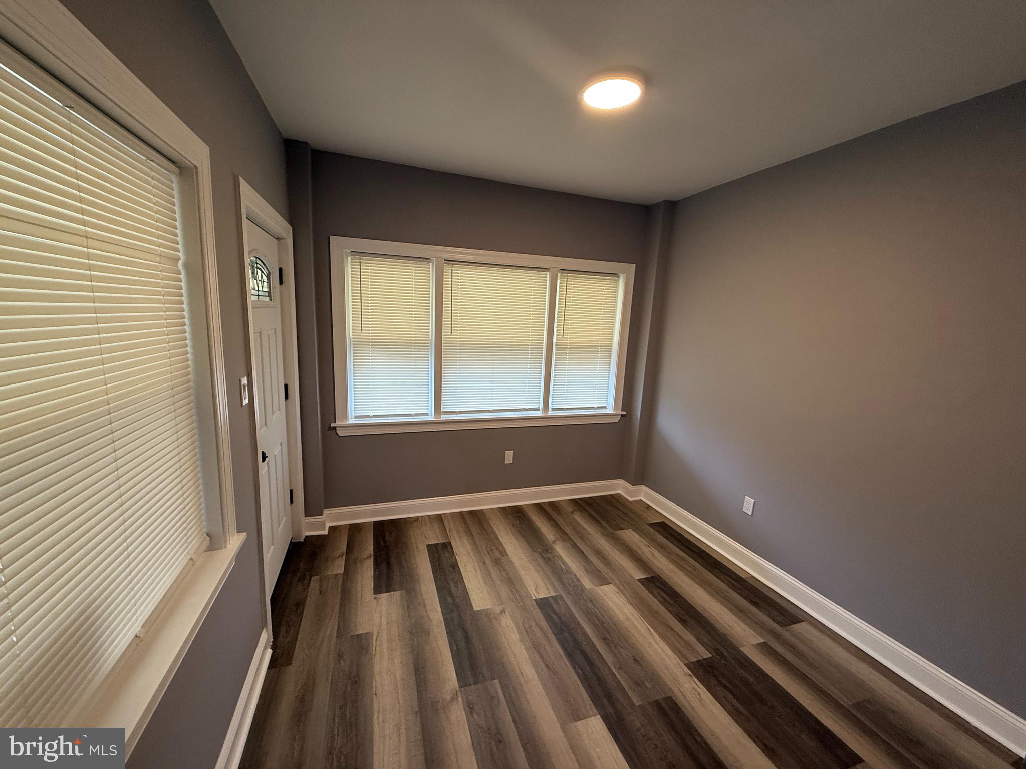 738 East Rittenhouse Street Philadelphia, PA 19144 - Photo 3 of 31 Enclosed Porch/Entryway