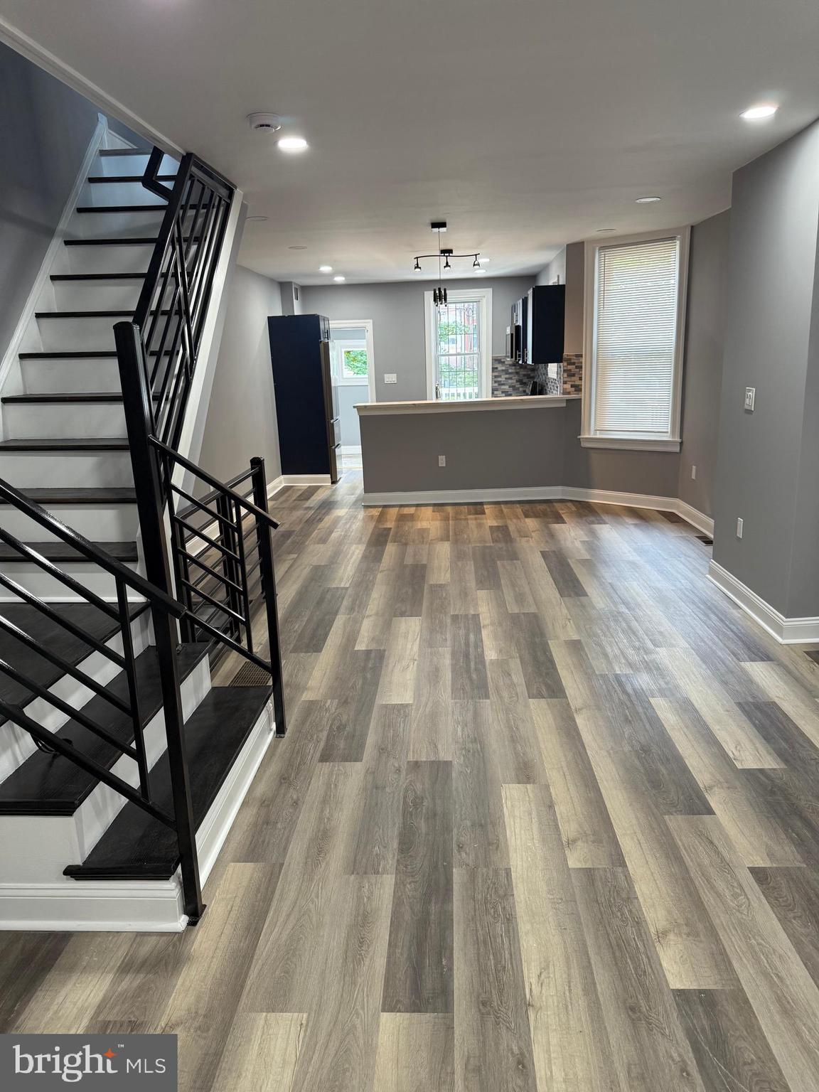 738 East Rittenhouse Street Philadelphia, PA 19144 - Photo 9 of 31 Main Floor