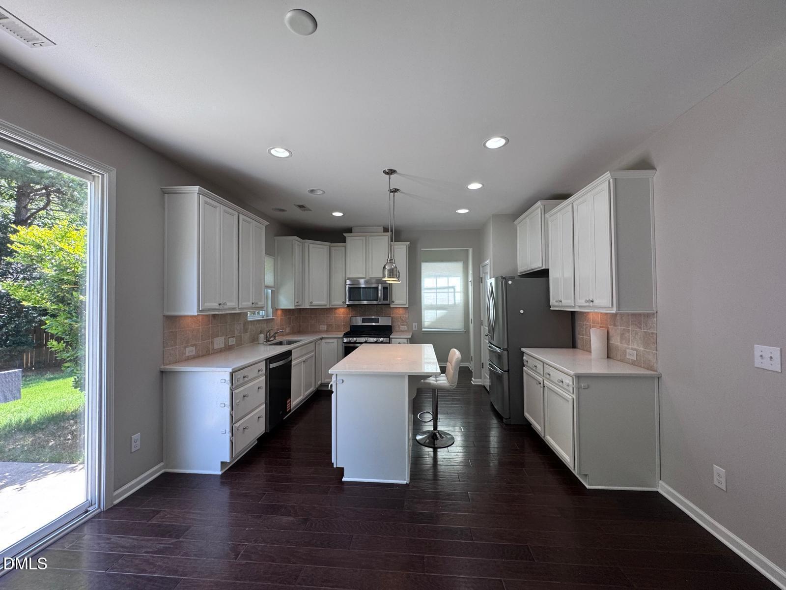 830 Wickham Ridge Road Apex, NC 27539 - Photo 5 of 29