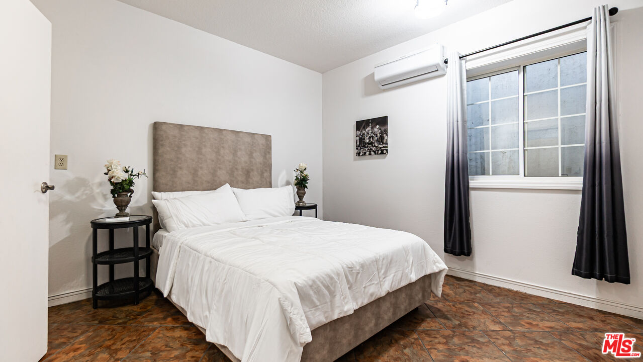 7449 Studio Road Canoga Park, CA 91304 - Photo 63 of 67 Gallery Image 63