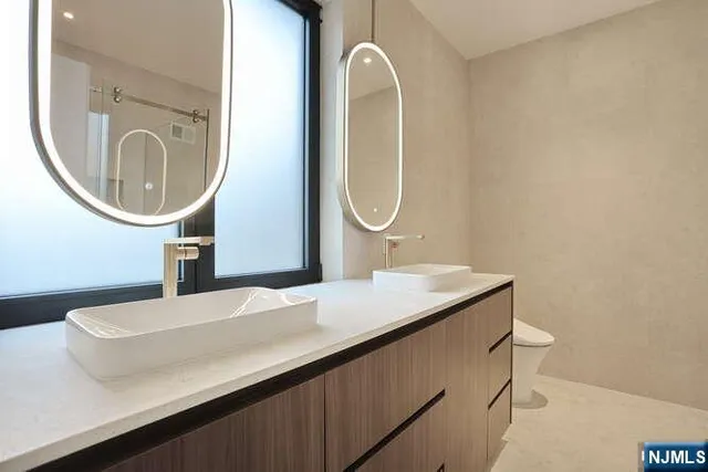 $2,650,000 | 226 Haworth Avenue, Haworth, NJ 07641