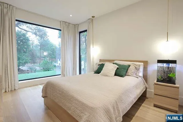 $2,650,000 | 226 Haworth Avenue, Haworth, NJ 07641