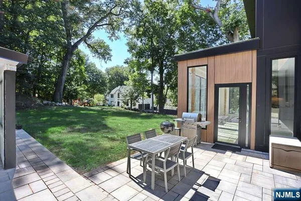 $2,650,000 | 226 Haworth Avenue, Haworth, NJ 07641
