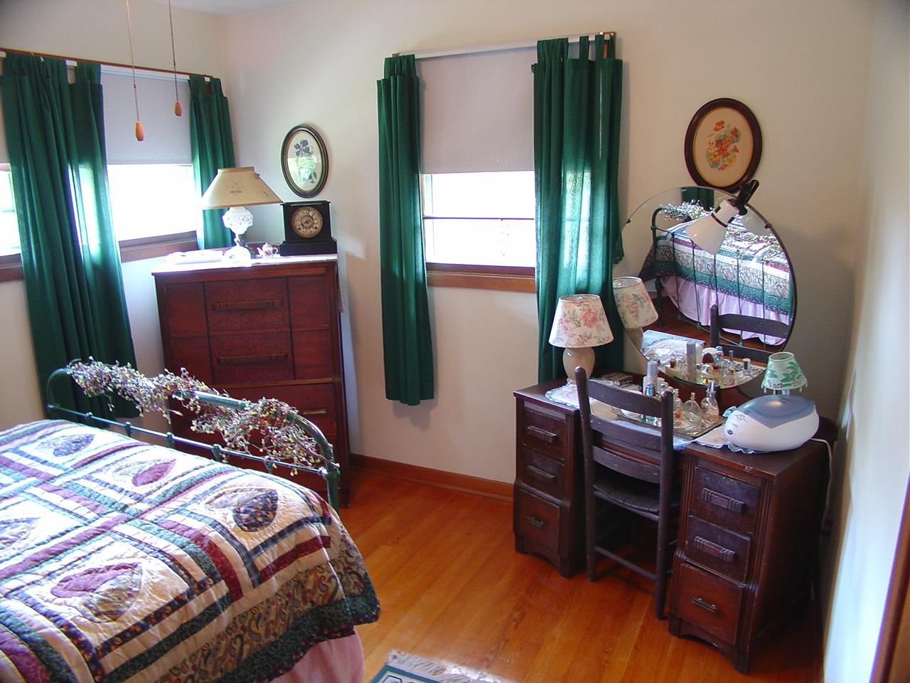 2547 Sprucewood Road Southwest Roanoke, VA 24015 - Photo 11 of 19 Bedroom 2