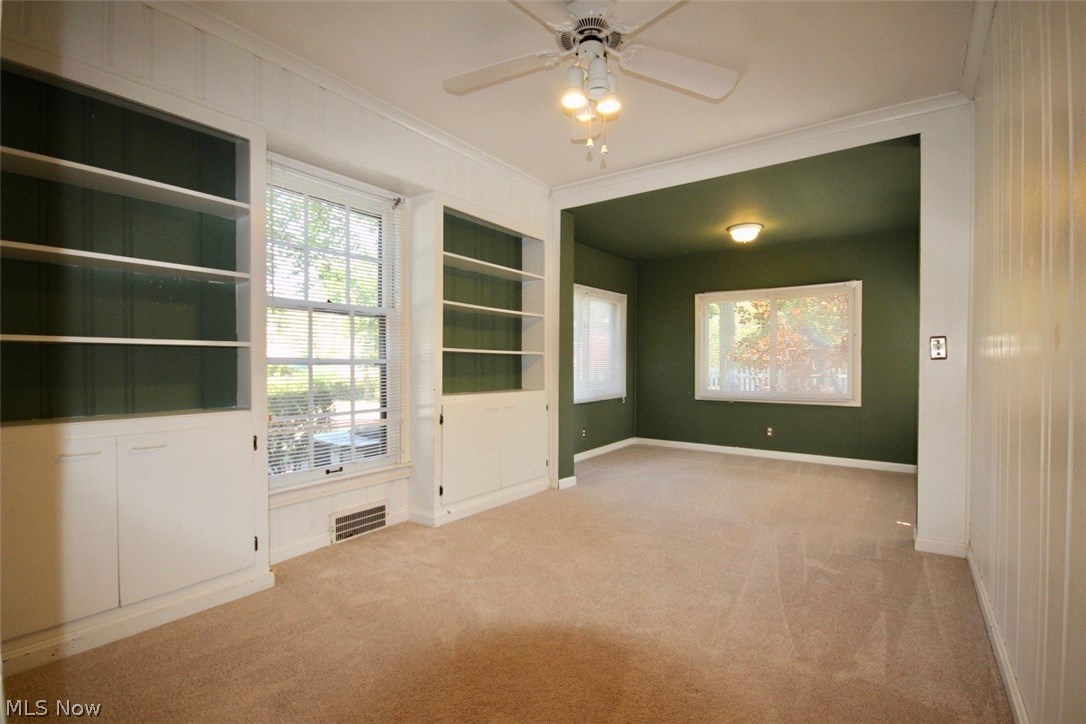 2431 Traymore Road Cleveland, OH 44118 - Photo 13 of 31