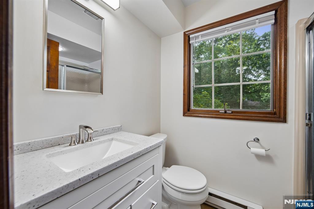 147 Kinnelon Road, Unit REDCARRIAGE Butler, NJ 07405 - Photo 13 of 20 Gallery Image 13