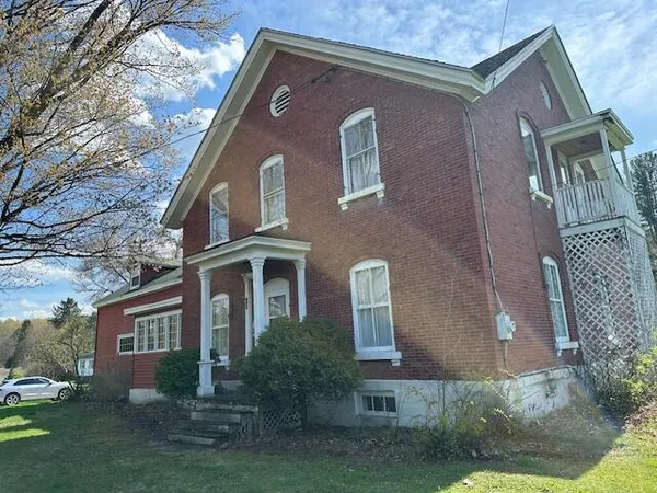 $275,000 | 275 Duane Street, Malone, NY 12953