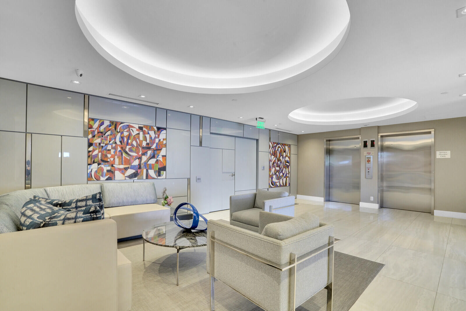 2697 North Ocean Boulevard, Unit F205 Boca Raton, FL 33431 - Photo 5 of 73 Building Lobby
