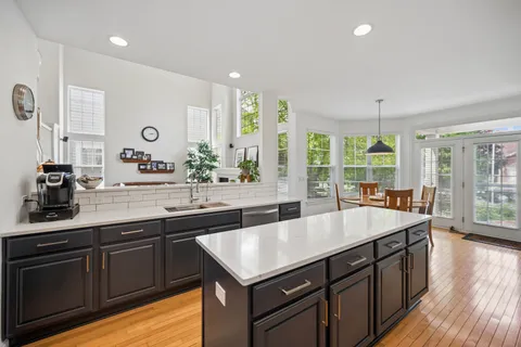 $1,450,000 | 2566 Fielding Drive, Glenview, IL 60026