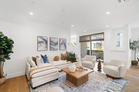 $1,998,000 | 16015 Bartlett Court, Los Gatos, CA 95032