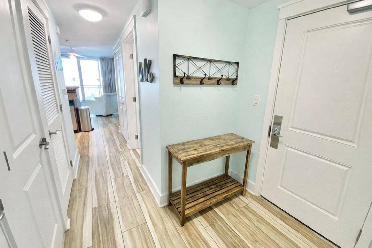 1110 Santa Rosa Boulevard, Unit B626 Fort Walton Beach, FL 32548 - Photo 14 of 34 Entry-Way