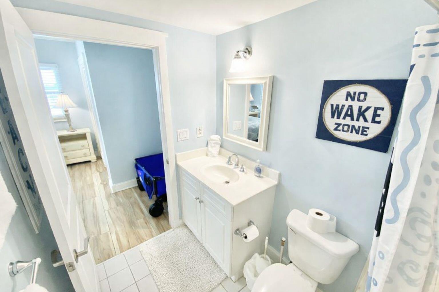 1110 Santa Rosa Boulevard, Unit B626 Fort Walton Beach, FL 32548 - Photo 10 of 34 Master-Bath