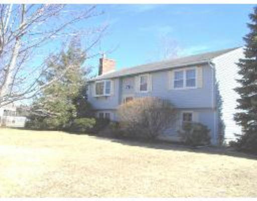 61 Hamilton Road Northborough, MA 01532 - Photo 2 of 6 Gallery Image 2