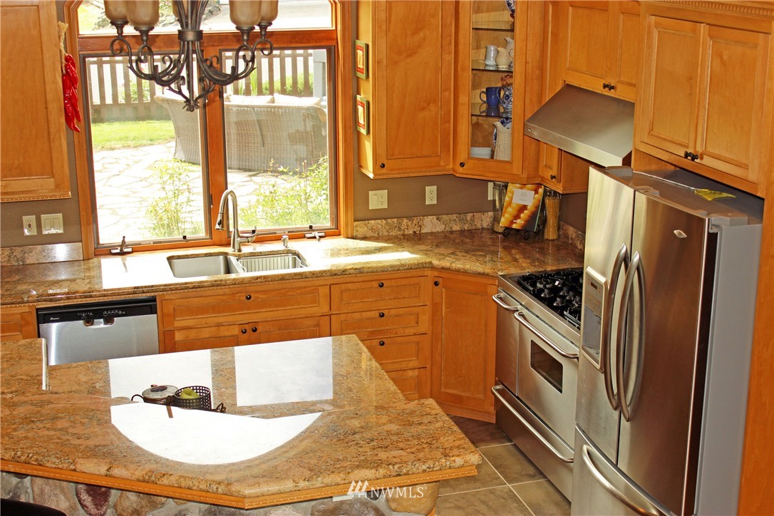 13149 Independence Road Southwest Rochester, WA 98579 - Photo 15 of 25