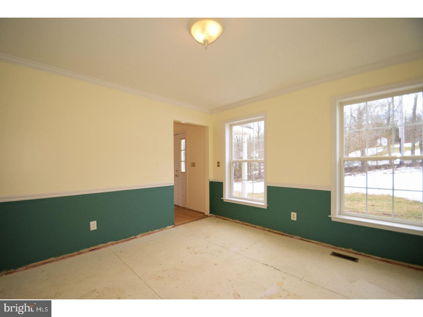 149 Wild Run Road Barto, PA 19504 - Photo 10 of 25 Dining Room