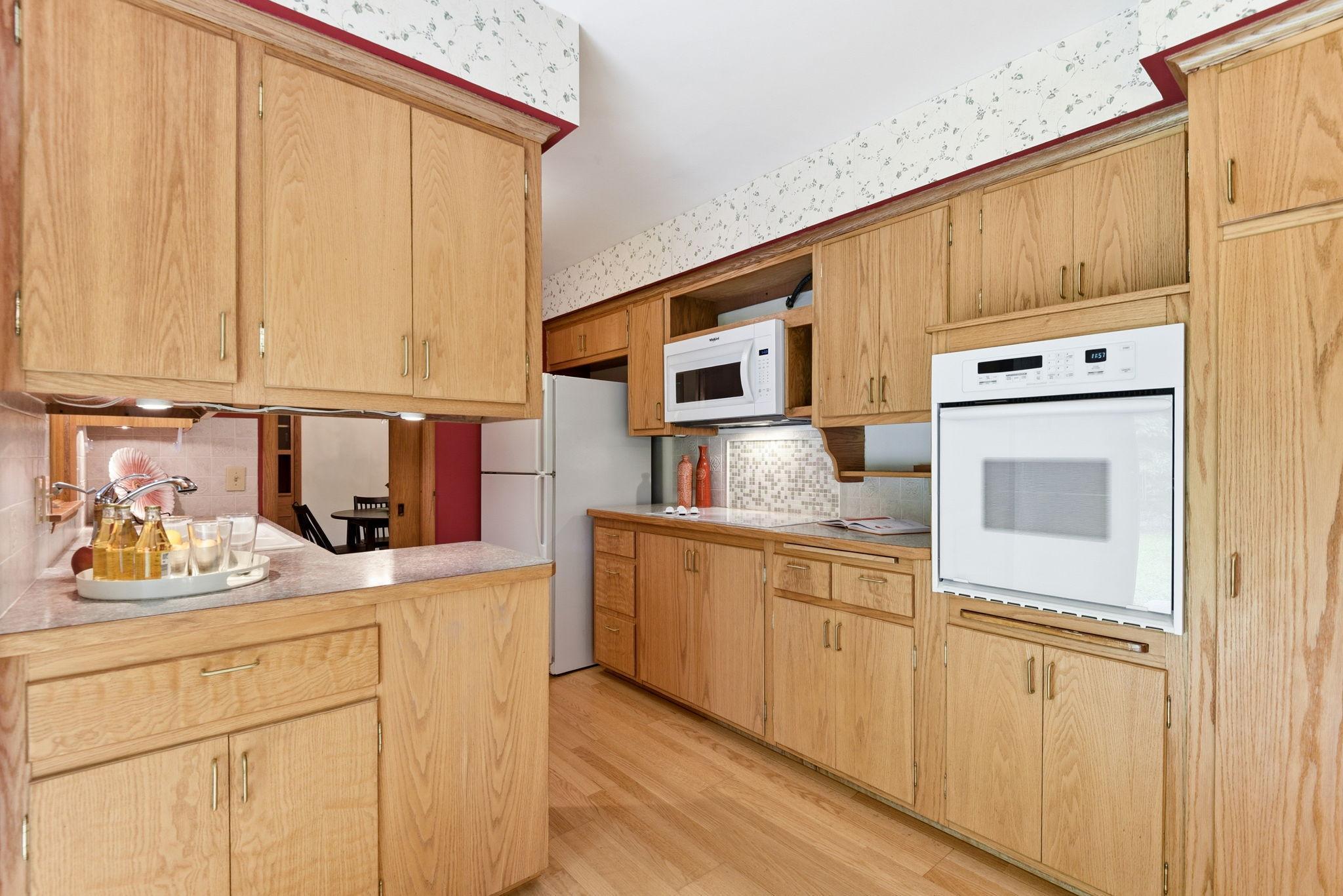 6221 Hansen Road Edina, MN 55436 - Photo 14 of 42