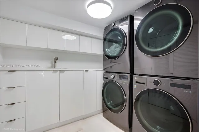 a bedroom with a bed and a view of bathroom