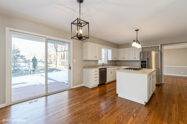 485 Valley Road Lake Forest, IL 60045 - Photo 5 of 20