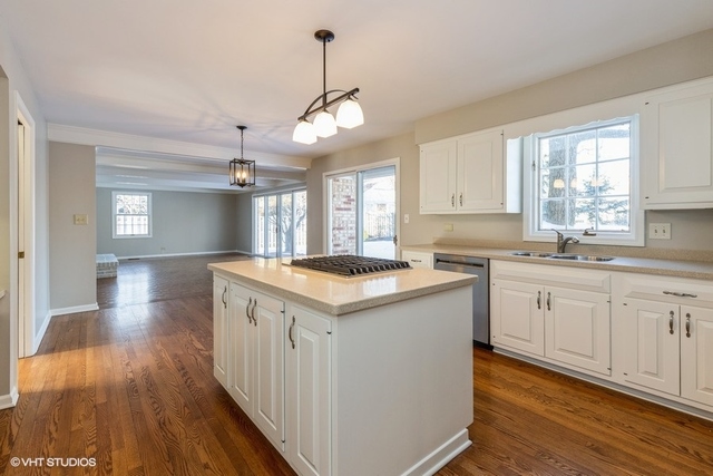 485 Valley Road Lake Forest, IL 60045 - Photo 7 of 20