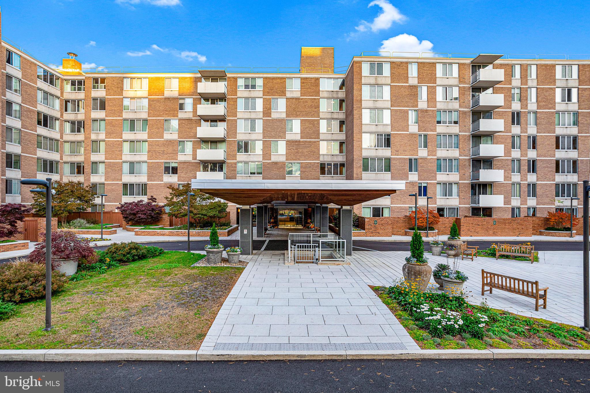 2939 Van Ness Street Northwest, Unit 1144 Washington, DC 20008 - Photo 30 of 30