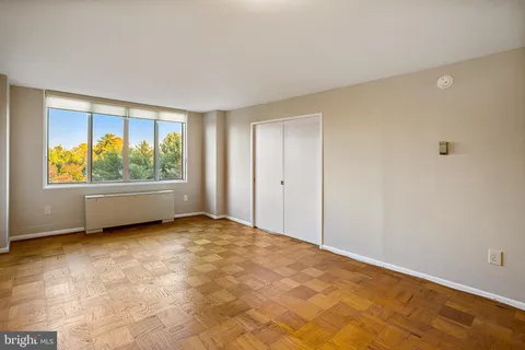 $220,000 | 2939 Van Ness Street Northwest, Unit 1144, Washington, DC 20008