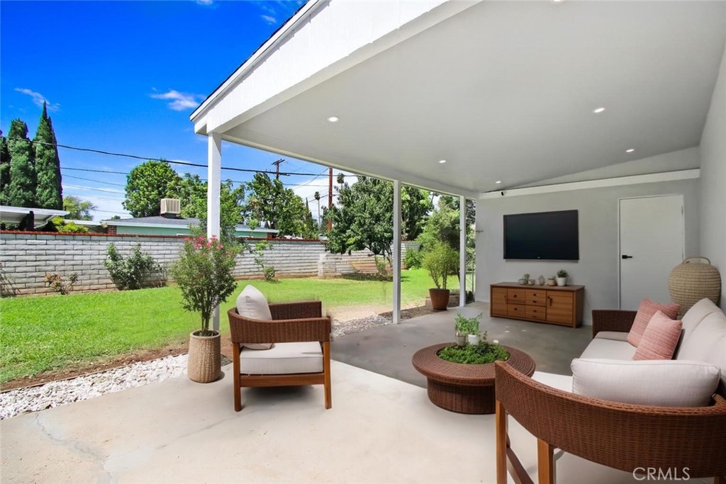 4061 Maplewood Place Riverside, CA 92506 - Photo 26 of 34 Patio-Virtual Image