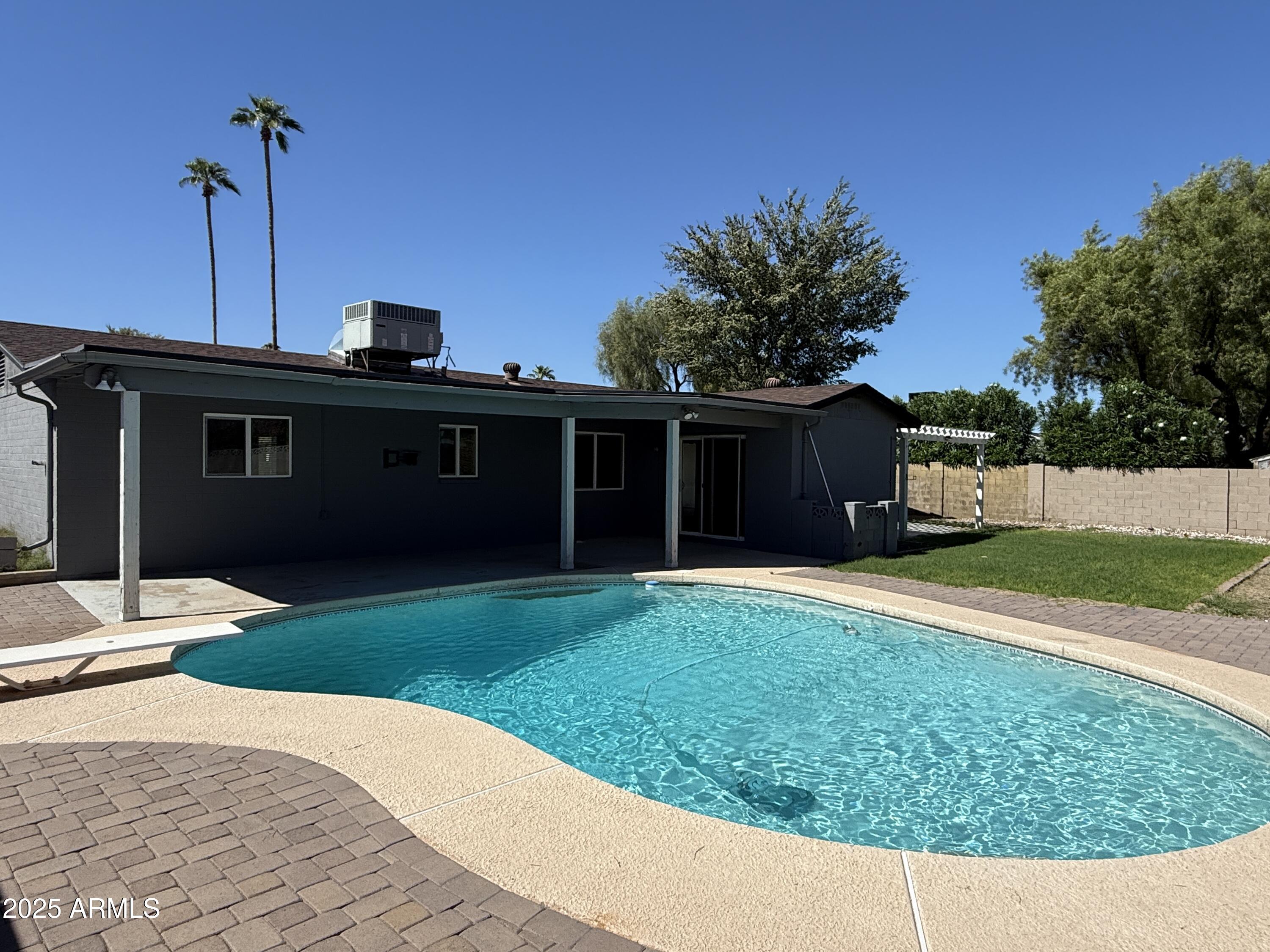 11827 North 35th Street Phoenix, AZ 85028 - Photo 12 of 20 Large Covered Patio
