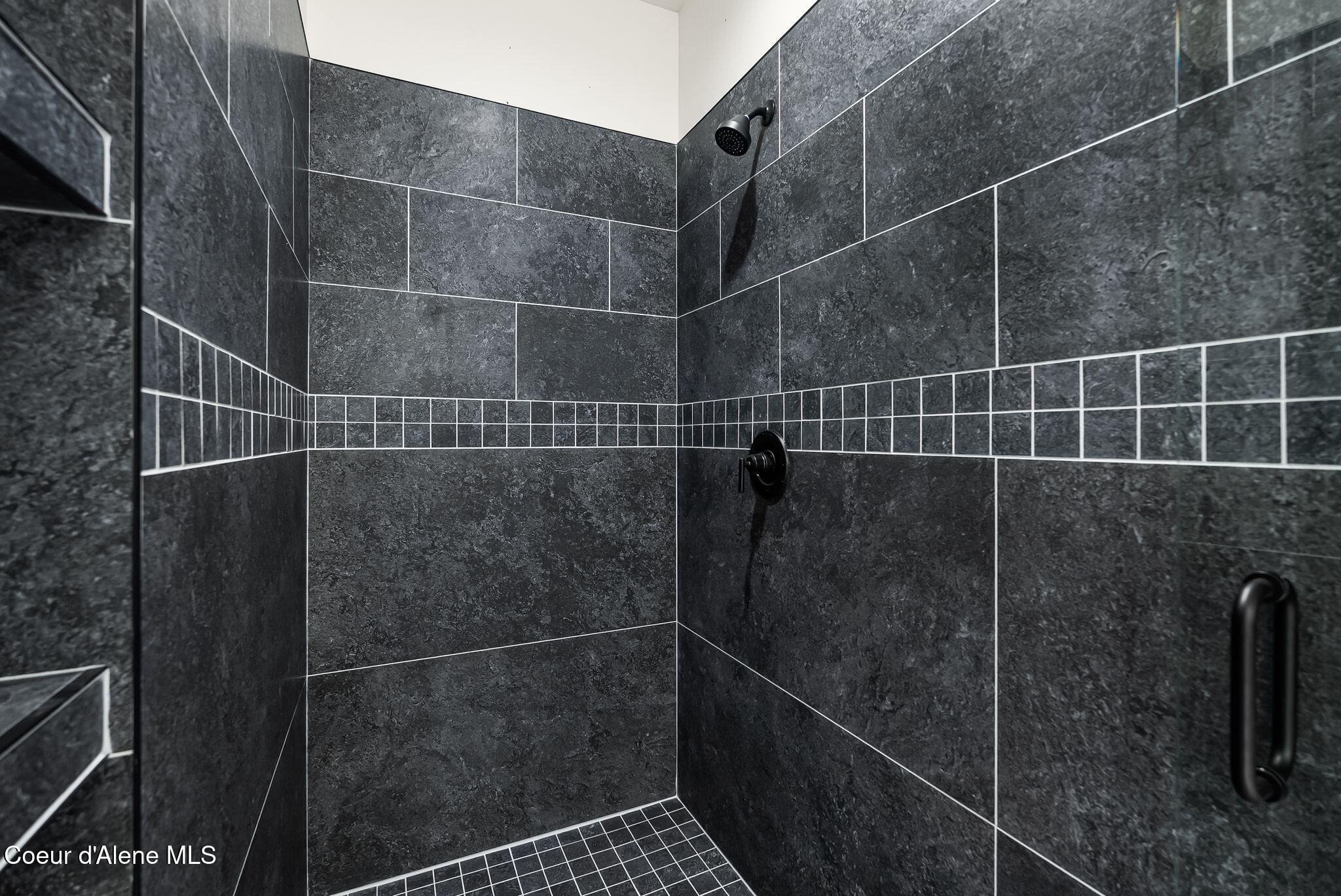 147 Backtrack Road Sandpoint, ID 83864 - Photo 18 of 40 15