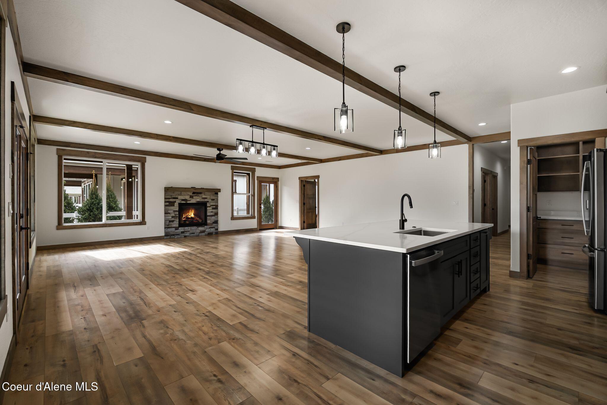 147 Backtrack Road Sandpoint, ID 83864 - Photo 8 of 40 6.3