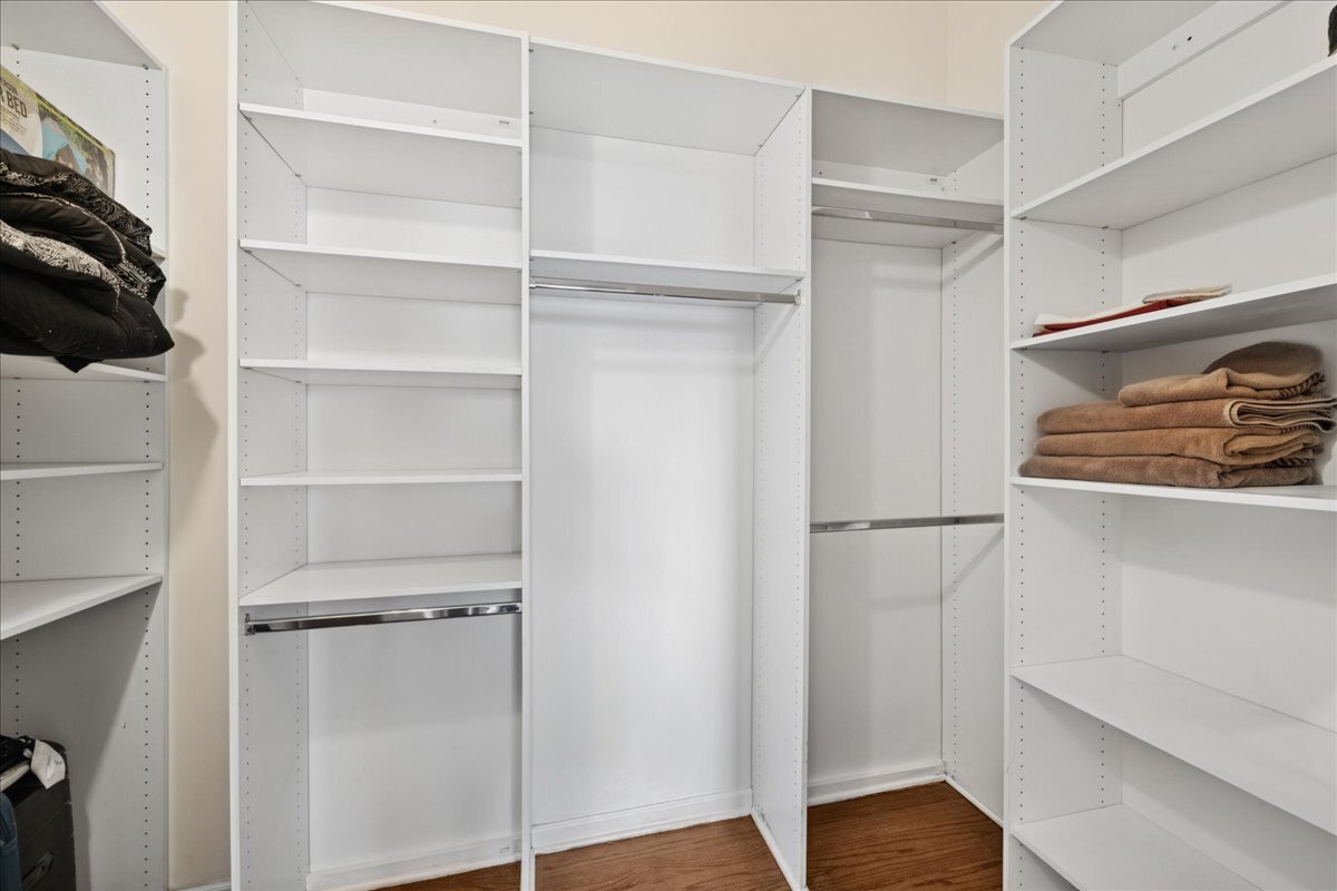600 South Dearborn Street, Unit 601 Chicago, IL 60605 - Photo 17 of 18 a view of walk in closet with empty racks
