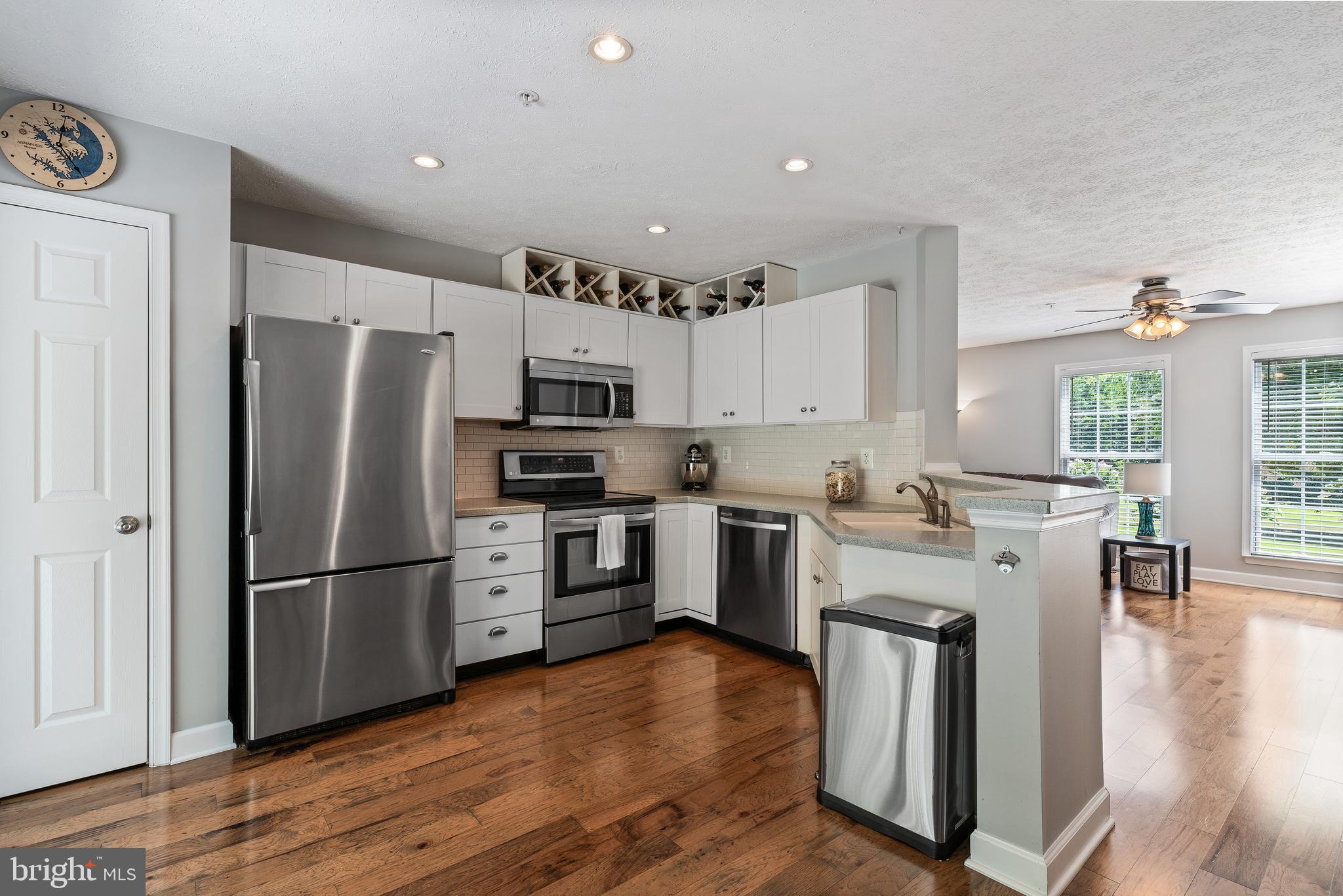 1262 Breckenridge Circle Riva, MD 21140 - Photo 7 of 35 Updated designer kitchen
