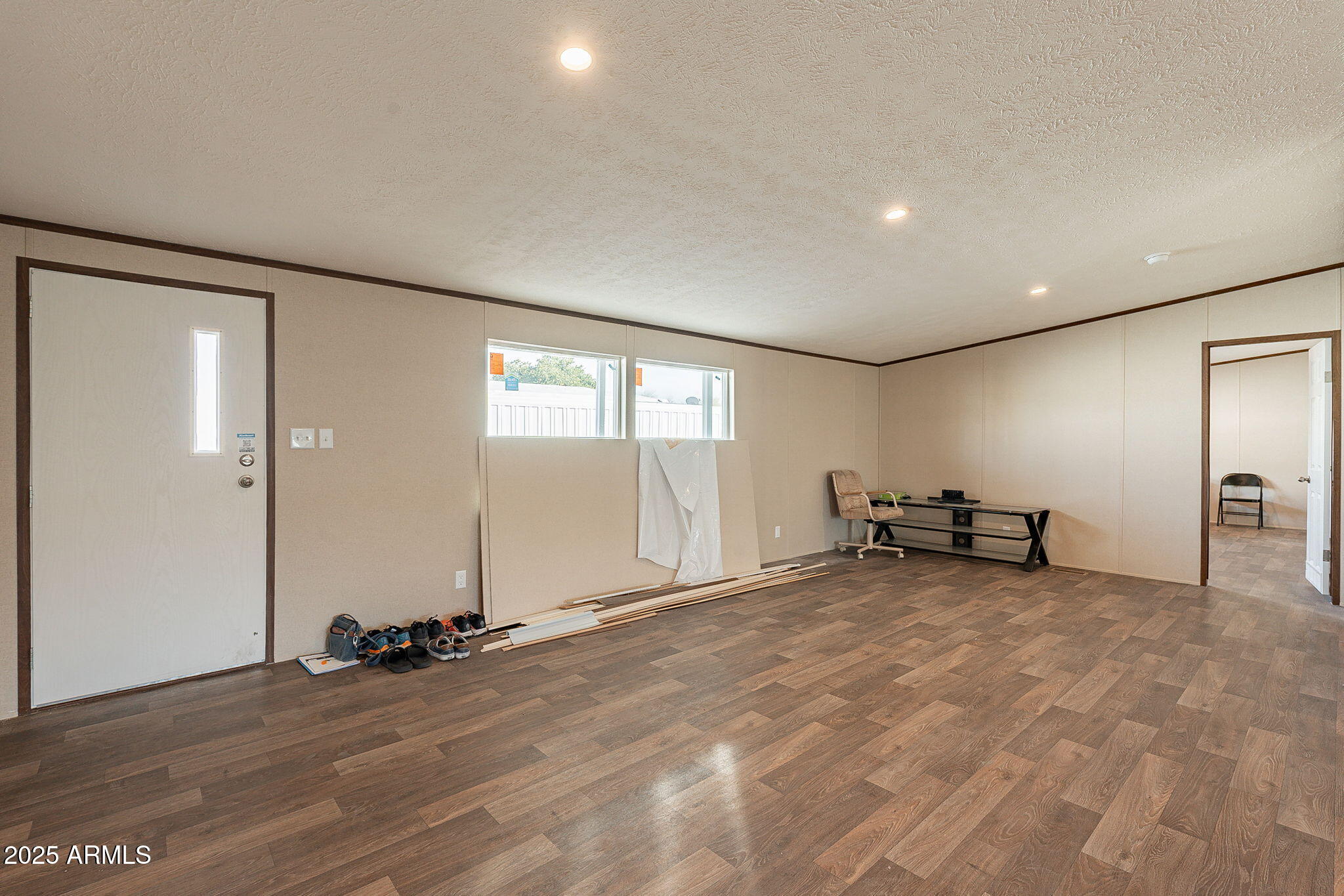 200 East Knox Road, Unit OFC Chandler, AZ 85225 - Photo 4 of 21 5-web-or-mls-Knox-5