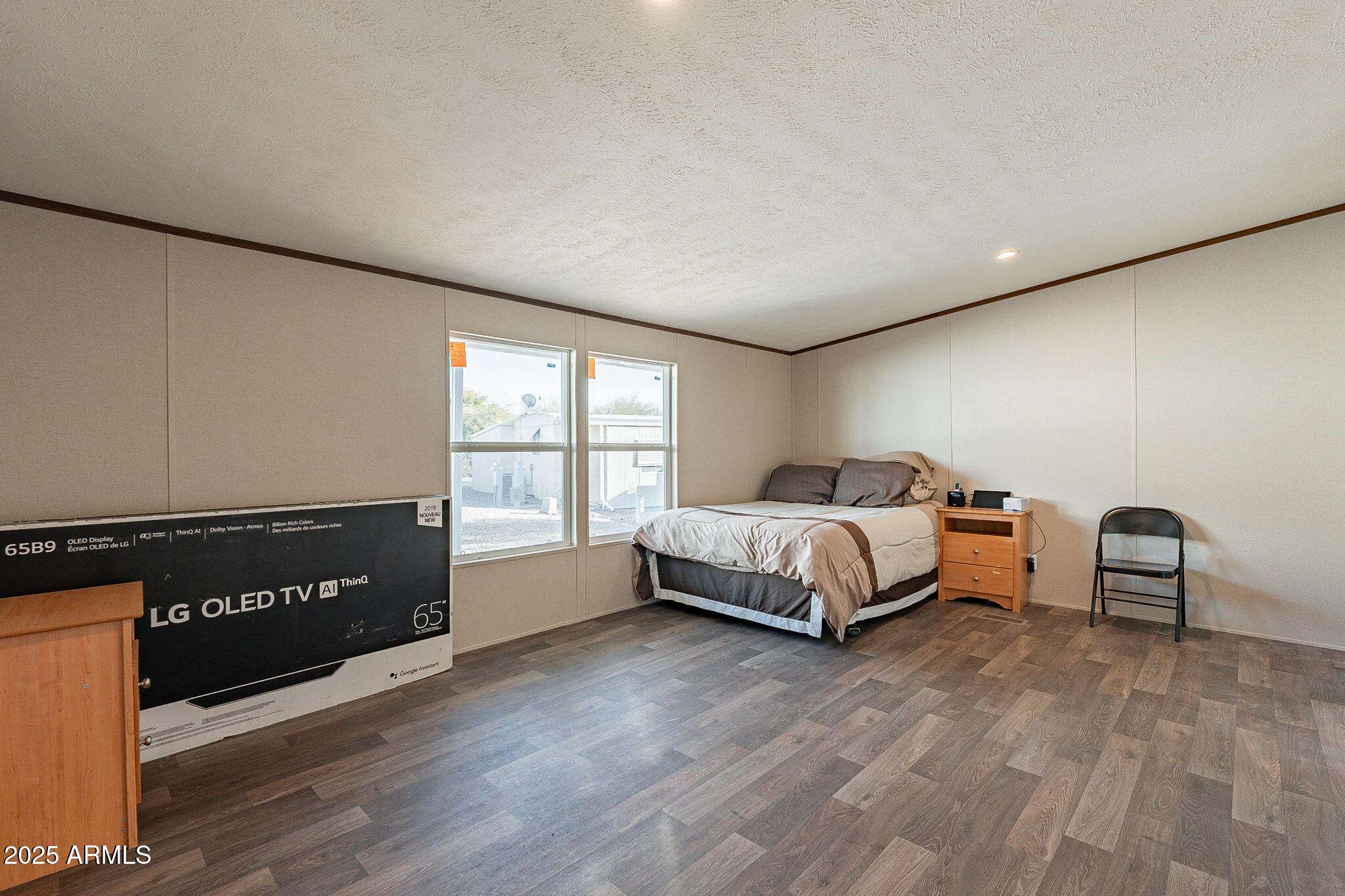 200 East Knox Road, Unit OFC Chandler, AZ 85225 - Photo 5 of 21 17-web-or-mls-Knox-17